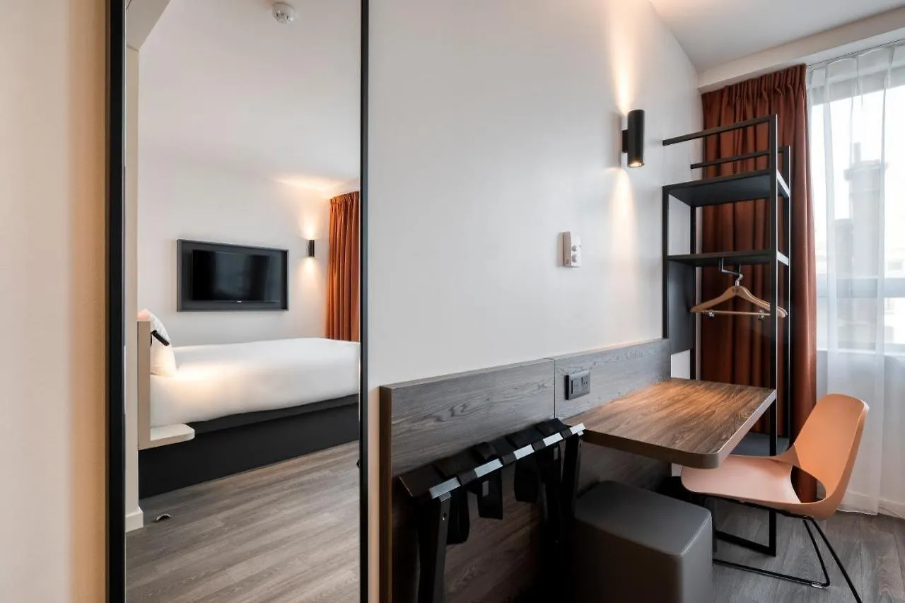 B&B Hotel Antwerp Centre 3*,  België