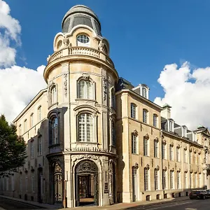 Sapphire House Antwerp, Autograph Collection By Marriott Antwerp